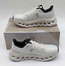 On Cloudtilt Women s Low Top Lace-Up Mesh Athletic Sneakers Pear/Ice Grey