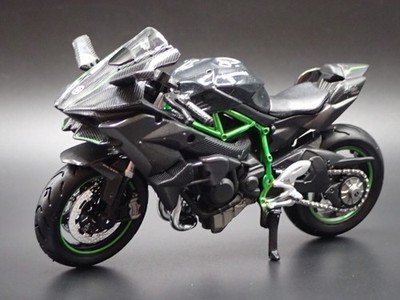 KAWASAKI NINJA H 2R BIKE MOTORCYCLE BLACK 1/18 SCALE DIORAMA DIECAST MODEL BIKE