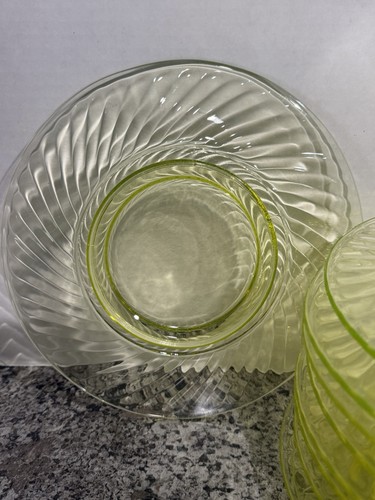 Swirl Vaseline glass Plate Set Of 10
