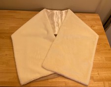 Beautelicate Women's Bridal Wedding Shawl/Wrap/Cover-Up - Faux Fur