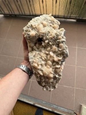 Stilbit Stufe Ca. 5,5 Kilo Kristall Druse Mineral Weiß Lachsfarben Zeolith