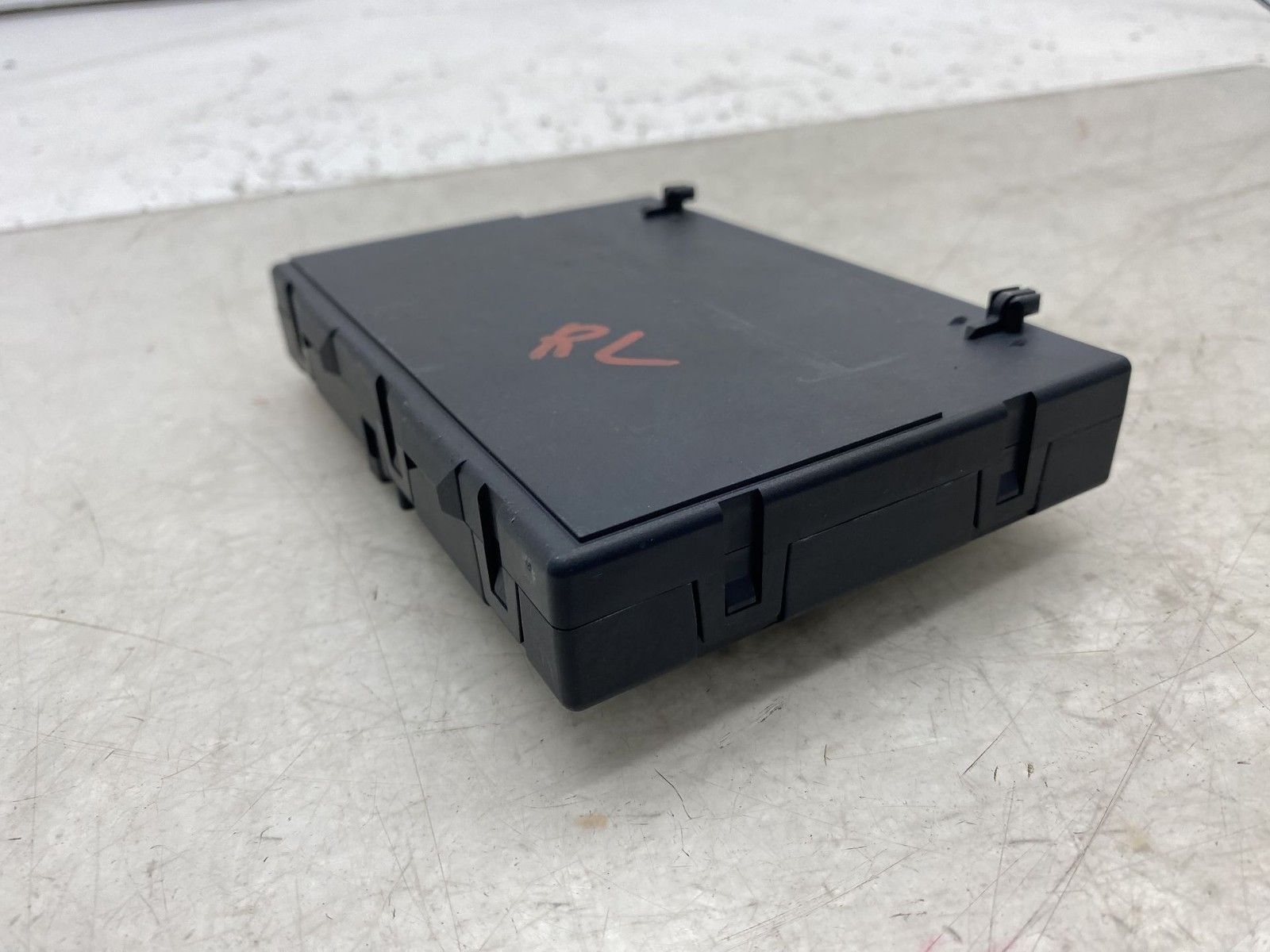 2010-2020 BENTLEY MULSANNE REAR LEFT DRIVER SEAT MEMORY CONTROL MODULE 4H0959860