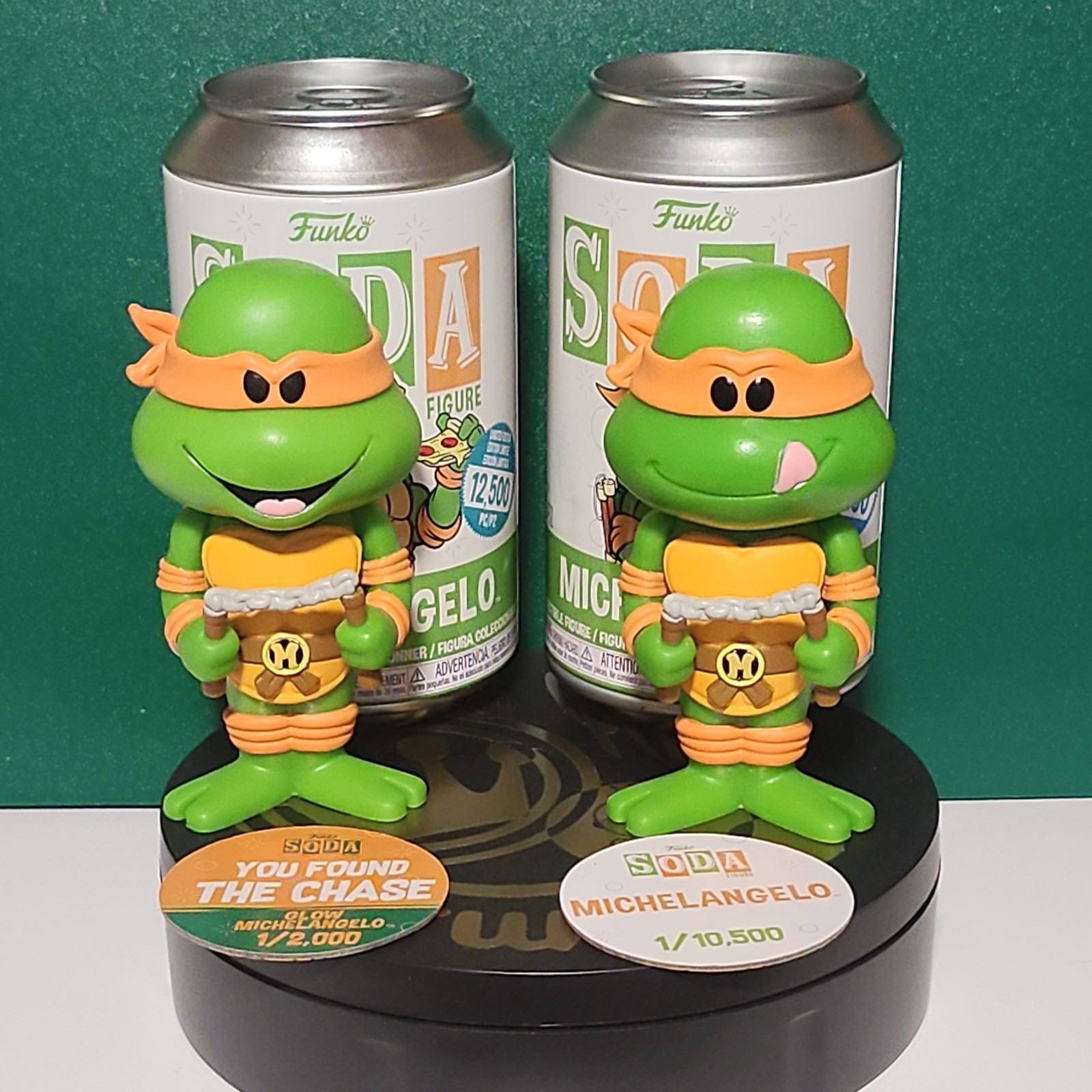 Funko Soda - Michelangelo Chase And Common Set. Great For Christmas.