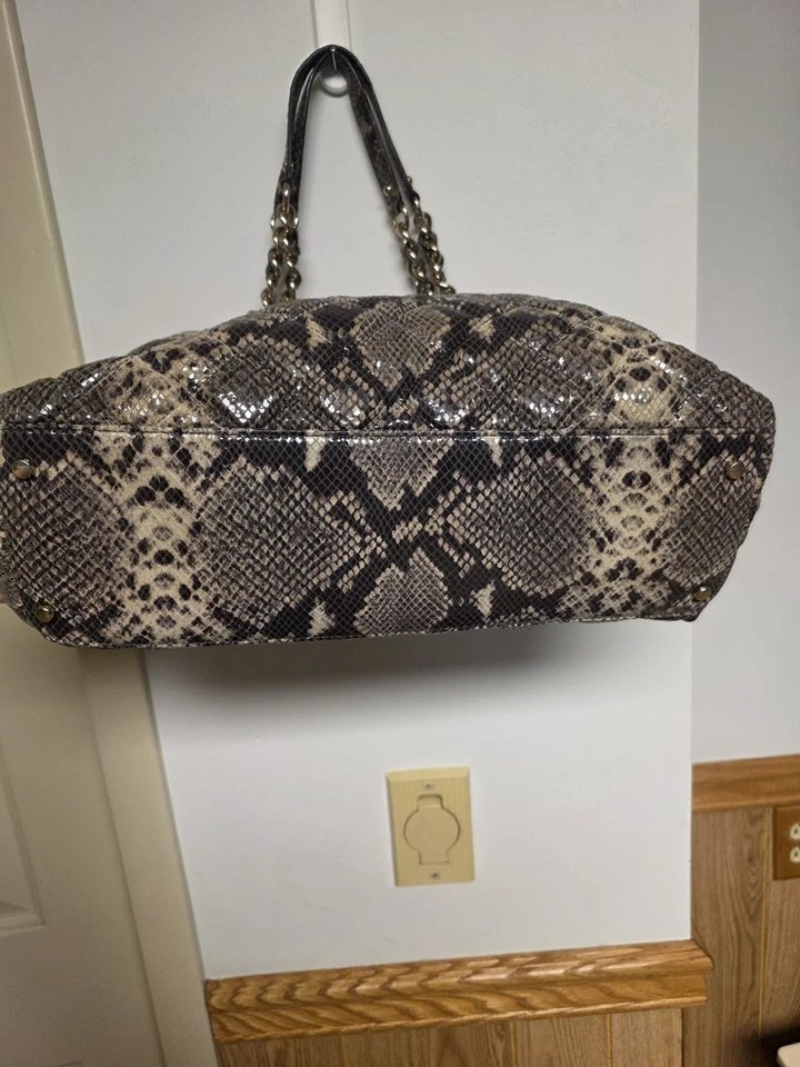 Kate Spade New York - Bolso de Mano Mujer Piel de Serpiente, Cuero Acolchado Marrón/Beige Foto 3 de 3