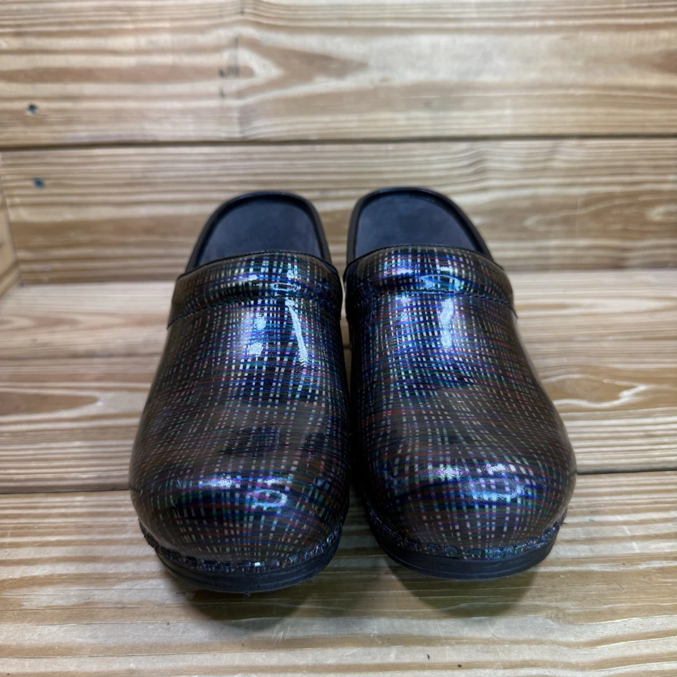 Dansko Women’s 37 / 7 XP Clogs Slip On Leather Professional Work Shoes - Image 2 of 4