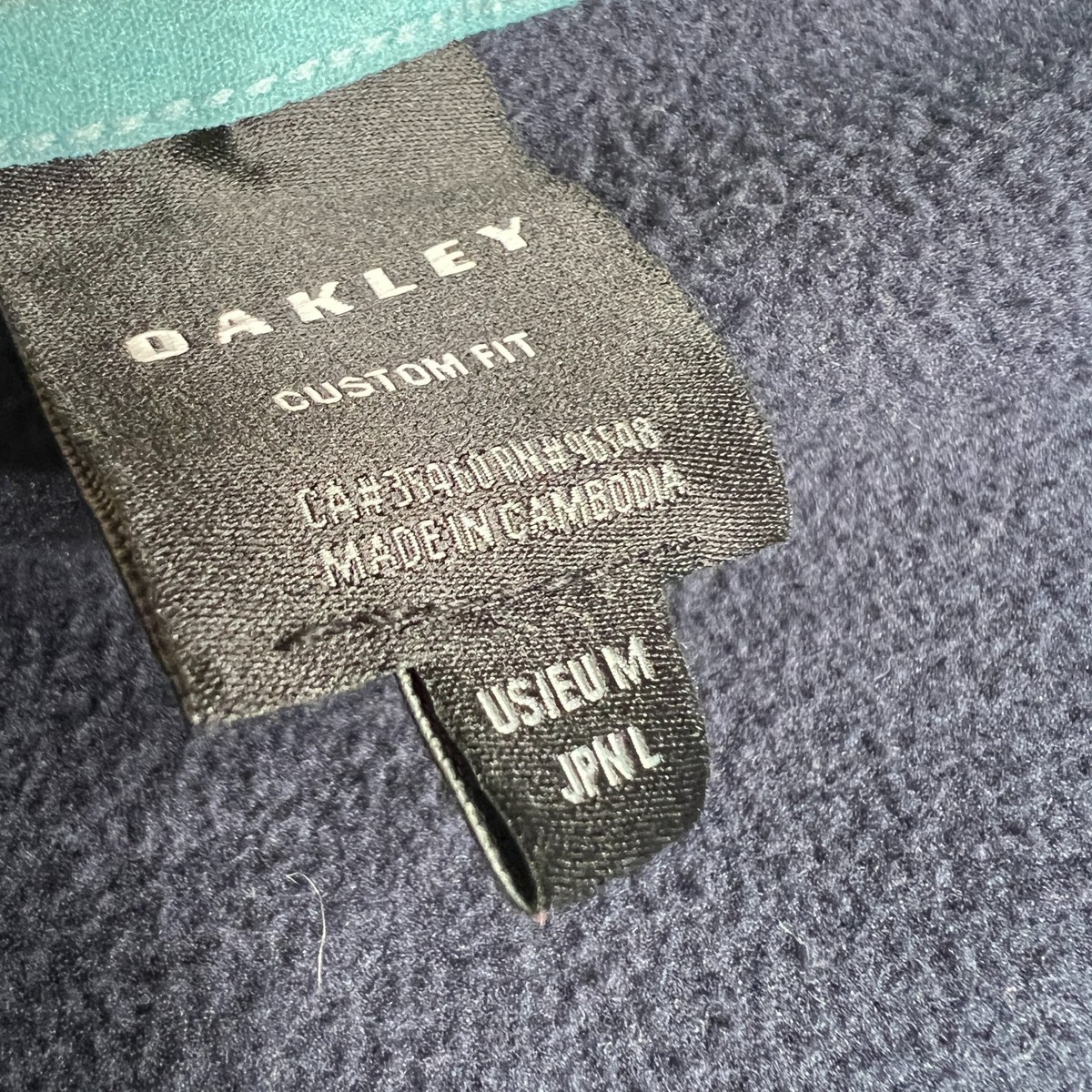 Oakley Men’s XL Full Zip Fleece Vest Navy Blue Aqua Trim Sleeveless Outdoor View 5