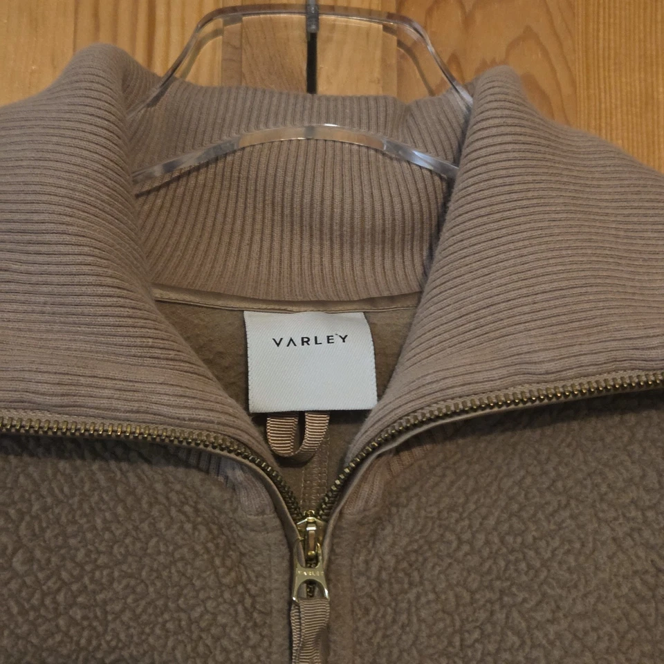 Chaqueta polar Sherpa de gran tamaño con cremallera completa marrón talla S Olivia Varley para mujer  Foto 4 de 4