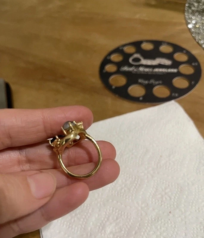 Anillo Marc By Marc Jacobs Talla 7.5 Gris Perla Chapado en Oro Foto 4 de 4