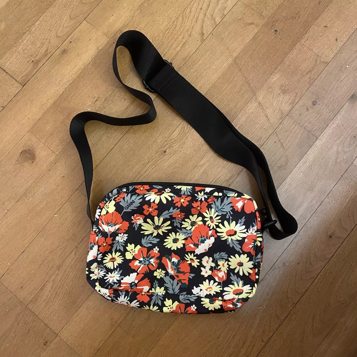 New Ganni Bag Meadow Fanny Pack Cross Body Bag New With Tags Never Used | eBay