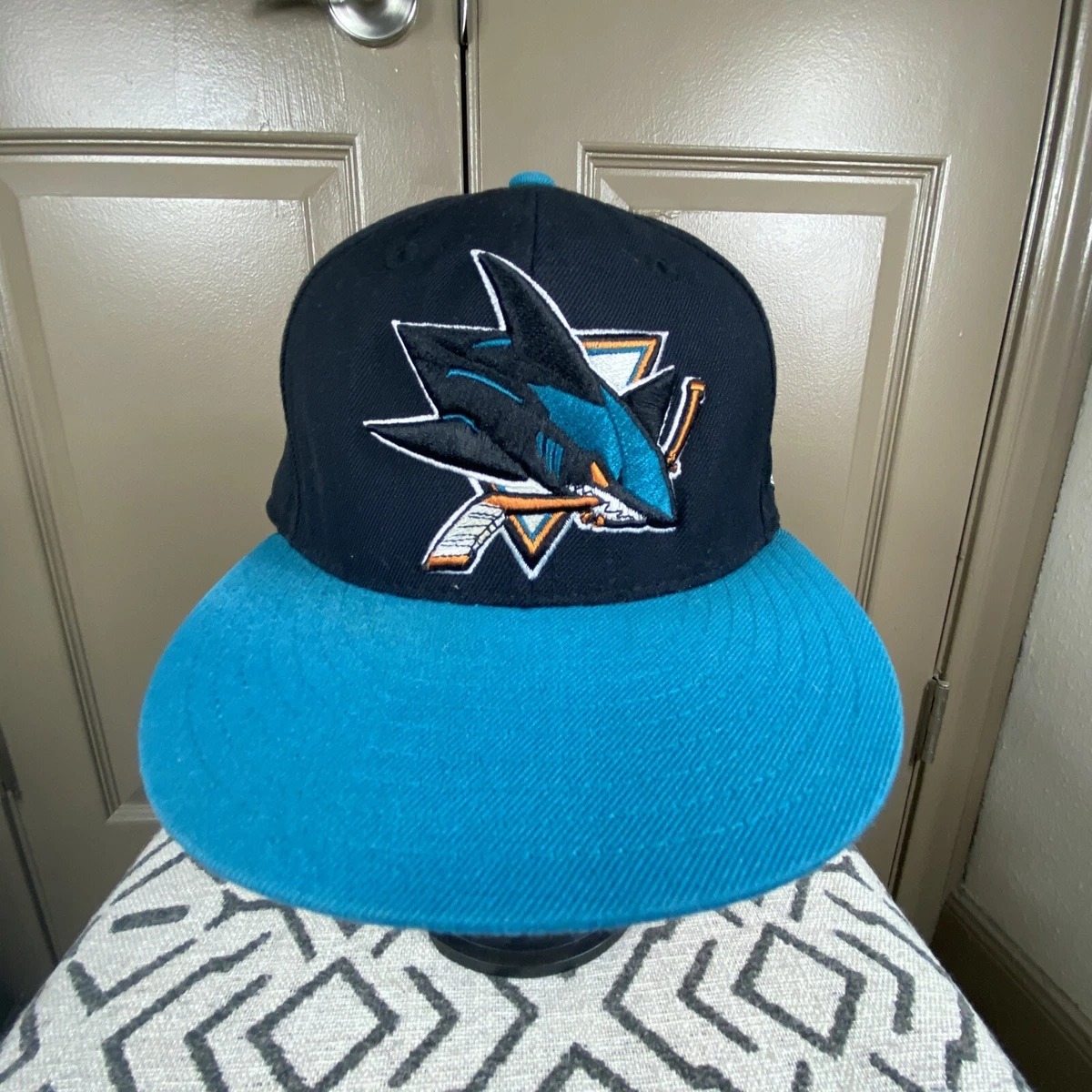 San Jose Sharks Mitchell & Ness Retro Lock Up Snapback Hat - Black