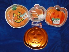 NEW VINTAGE WILTON HALLOWEEN PUMPKIN CAKE PANS, YOU PICK