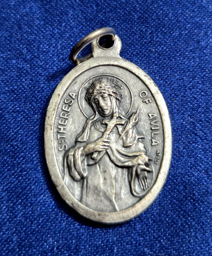 Vtg St Theresa De Avila Saint Medal Pendant