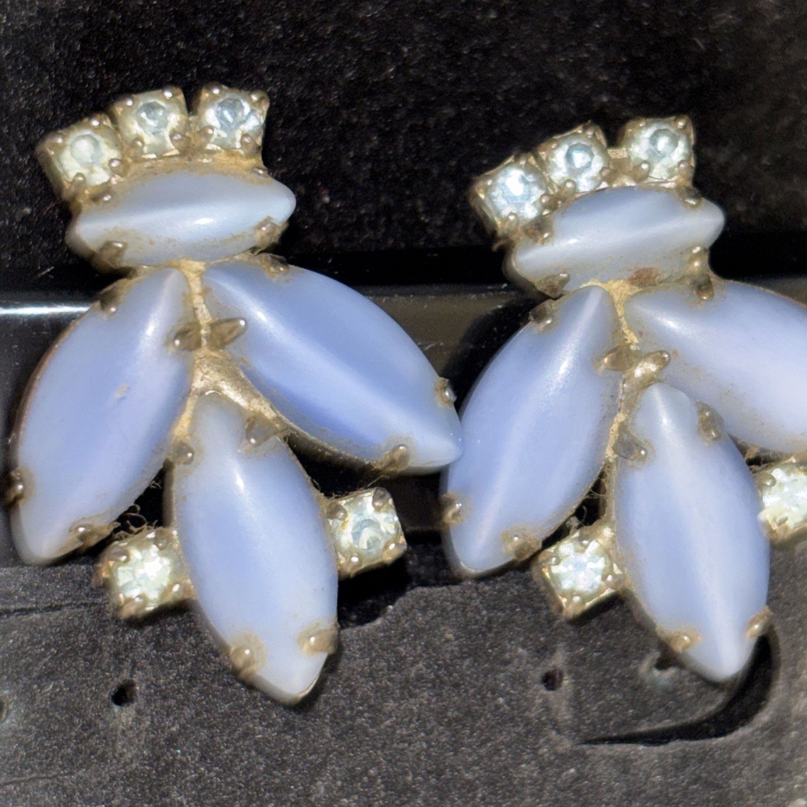 vintage earrings blue milk glass Clip On Rhinestones 1”