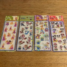 Pegatinas troqueladas Disney 4 hojas Rapunzel Zootopia Toy Story personajes Japón