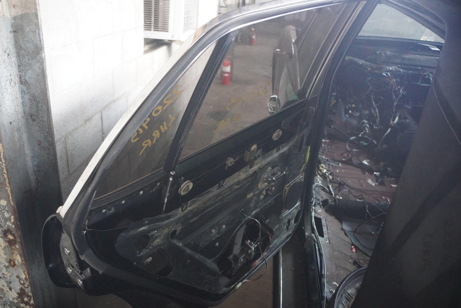 Rear Left Door Assembly Black OEM Bentley Mulsanne 1988