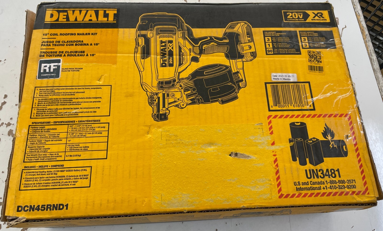 NEW DEWALT DCN45RND1 20 VOLT CORDLESS ROOFING NAILER TOOL KIT