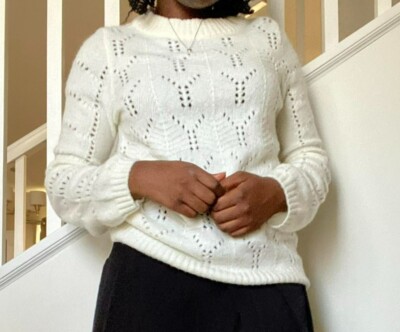 GAP Sweater Women's S Beige Cable-Knit Pointelle Crew Neck