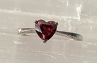 0.79ct Heart Vermelho Garnet Sterling Silver Rhodium Size 7.75 Ring 1.5g — photo 2