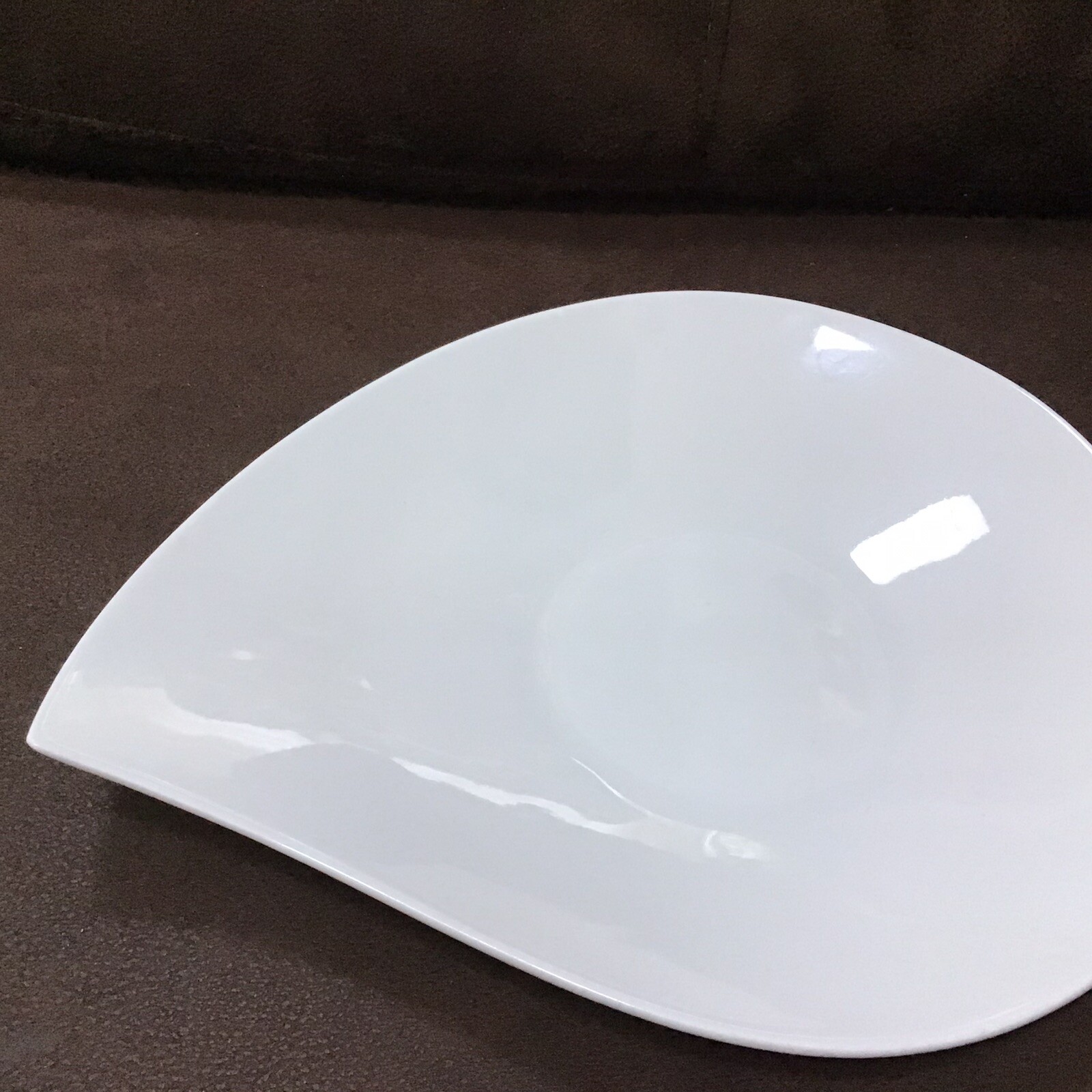 Sam & Squito By Xiohe White Tear Drop Shape Serving Plate eBay