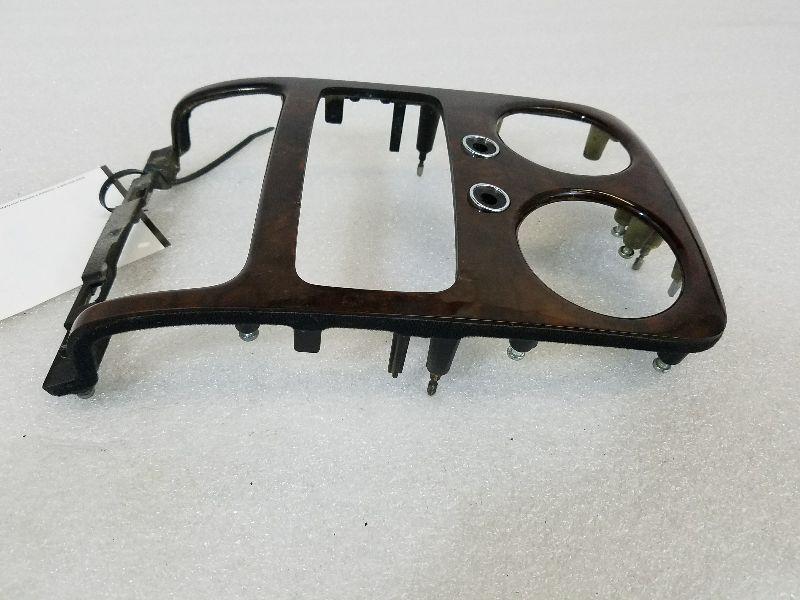 2006 BENTLEY Radio Bezel Trim. Wood Grain