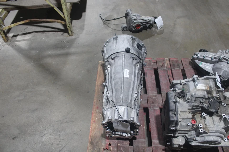 Used Automatic Transmission Assembly fits: 2017 Mercedes-benz Mercedes gls-class Foto 2 de 4