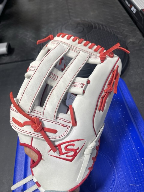 Louisville Slugger TPS Catalyst Series Slowpitch Glove