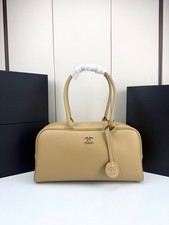 Women's Warm Tan Plain Leather Long Top Handle Travel Shoulder Bag