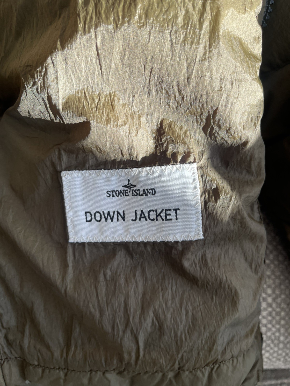 Stone island khaki Junior Down puffer Jacket, Age 10  pre loved great condition image 4