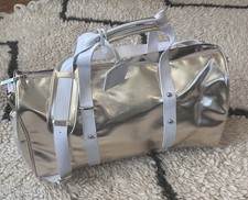 New VERSACE PARFUMS GOLD DUFFEL TRAVEL WEEKENDER CARRYON BAG + SHOULDER STRAP