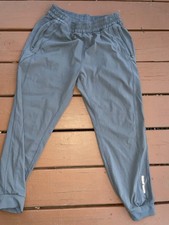 Women  s Joggers