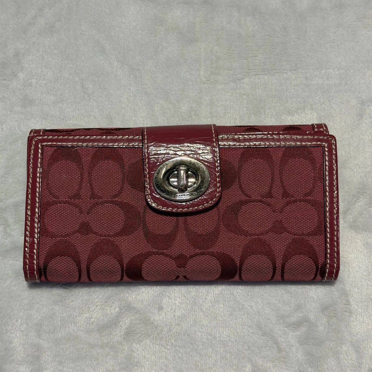Coach 65th Turnlock Bifold wallet ブラウン Coach Turnlock Wallet