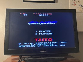 Arkanoid (NES, 1987) Game cartridge, 5-screw variant w/slip case