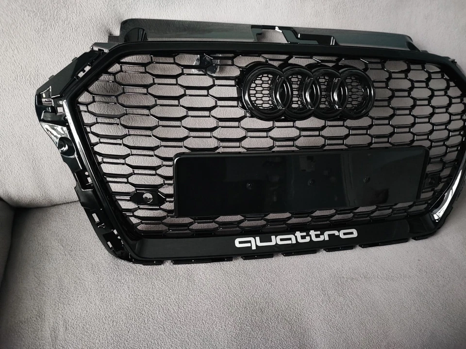 Parrilla delantera nido de abeja Audi A3 S3 8V (edición Quattro Black) - Imagen 2 de 4