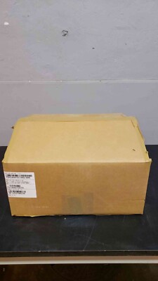 APC IT Power Distribution Module 3 Pole 4 Wire PDM3460IEC309800 NEW(100929)