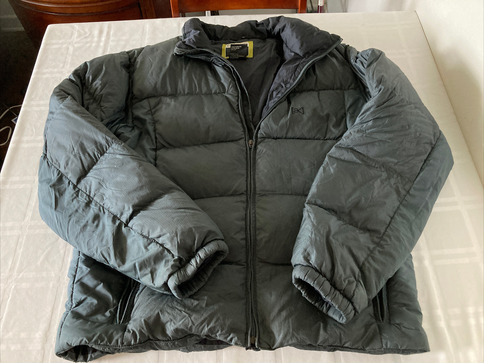 Burton Snowboard AK Mens Sz XL Nylon 