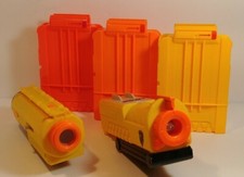 5 pc Bundle Nerf accessories 3 magazines  2 sights/scopes red  green light 