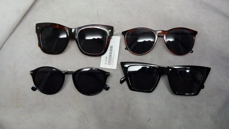 Lot of 4 - H&M Assorted Women's Sunglasses Various Colors and Styles - Image 2 of 4