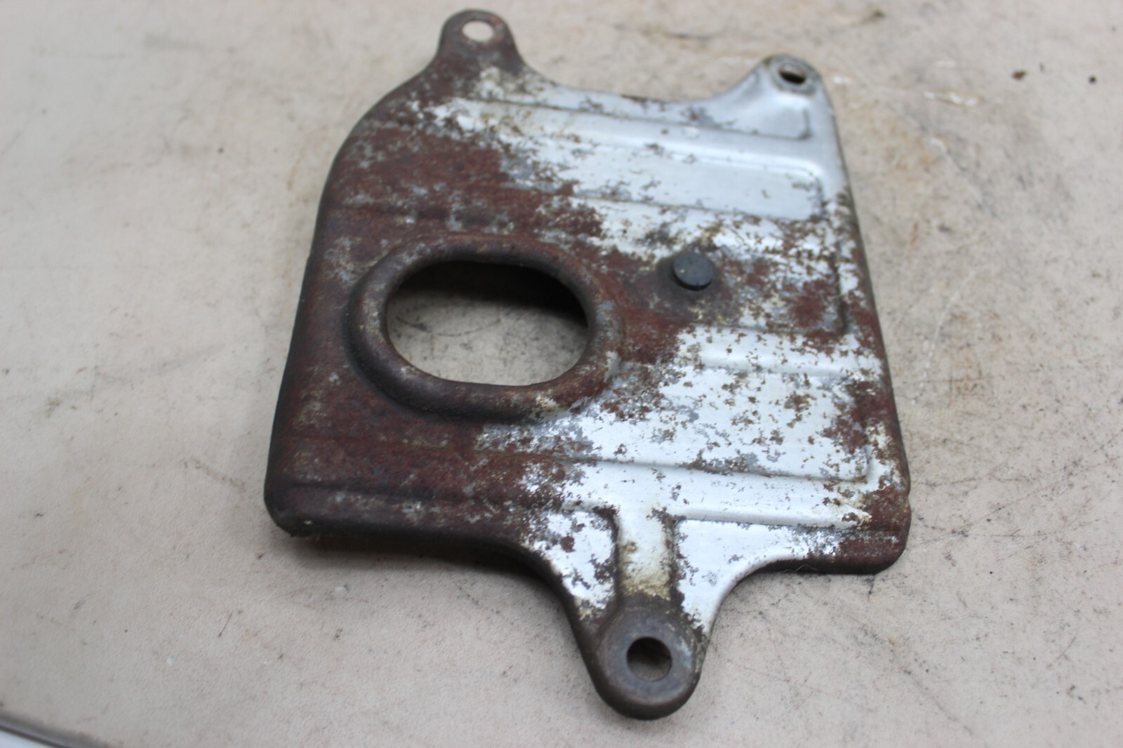 Honda G200 MultiPurpose Engine Cover Plate OEM สำนักงานสิทธิประโยชน์ มหาวิทยาลัยรังสิต