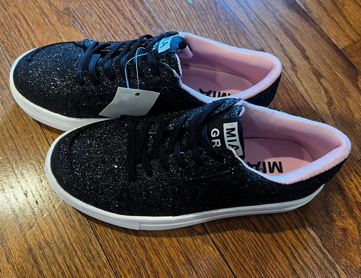 Mia slip on clearance sneakers