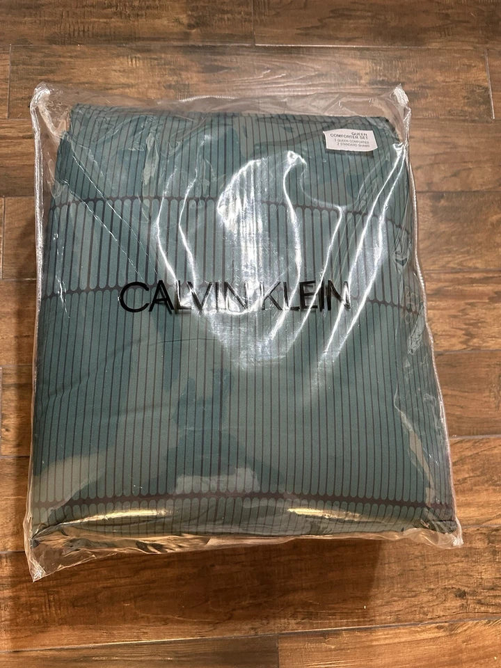 Nuevo en Paquete Calvin Klein Mono Essen Sea Moss Queen Juego de Edredón 3 piezas Foto 2 de 4