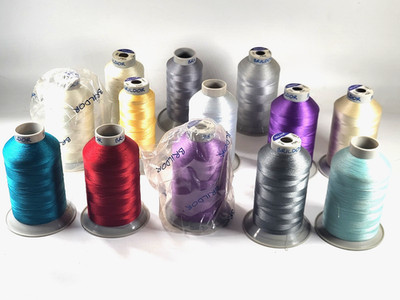 Brildor PB40 Polyester Maschinenstickgarn 13 Kegel Konvolut gemischte Farben B8