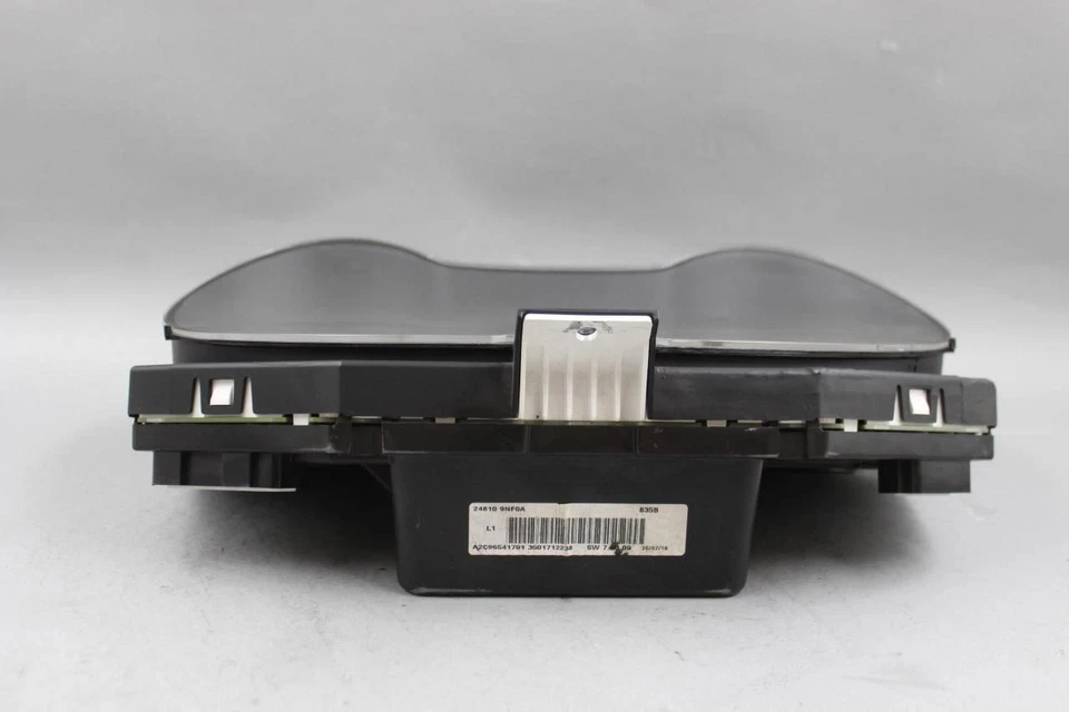 Speedometer Cluster 39K Miles MPH 6 Cylinder Fits 2016 INFINITI QX60 OEM #39005 - Image 3 of 4