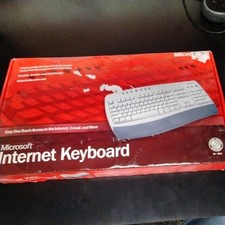 Microsoft Internet Keyboard New In Box PC PS/2 Vintage Computer