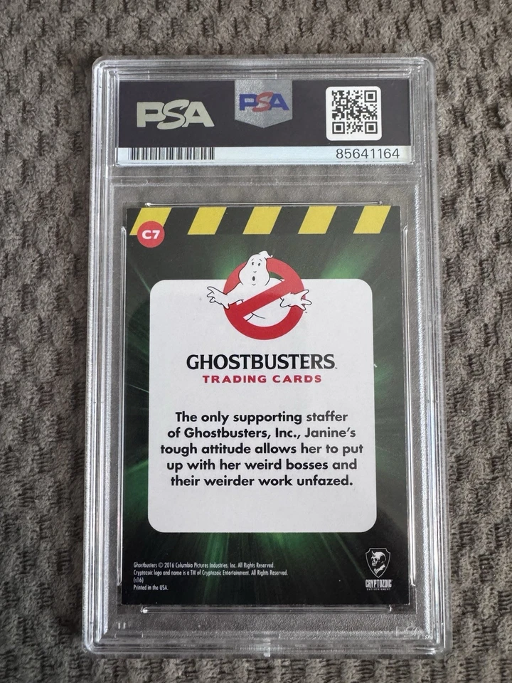 2016 Ghostbusters Janine Melnitz C7 Signed Annie Potts PSA DNA Auto Cryptozoic - Image 2 of 2