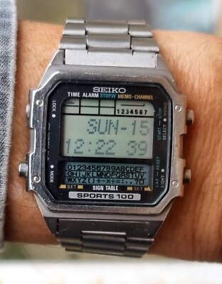 Seiko D409-5010 Vintage Matrix LCD Data Bank Uhr