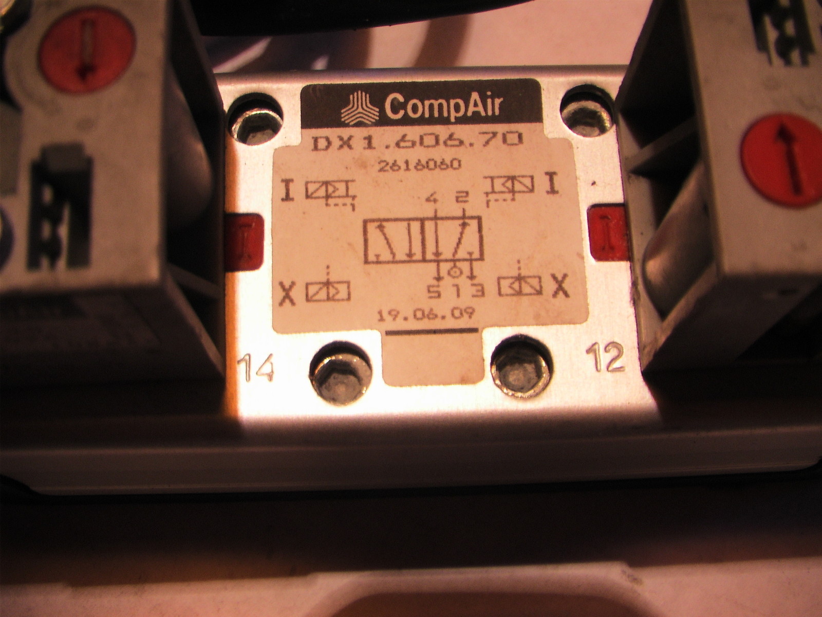 Distributeur Pneumatique 5/2 COMPAIR DX1 621 70 - Pièce D'occasion Opérationnelle