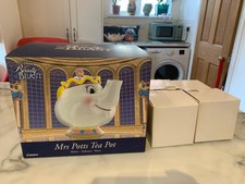 Paladone Mrs Potts (Beauty and the Beast) Teapot with 4 Chip Cups - BRAND NEW