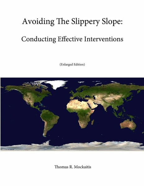 Strategic Studies Institute (U. A.) | Avoiding The Slippery Slope | Taschenbuch-image