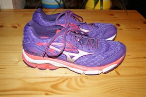 mizuno 17 roxo