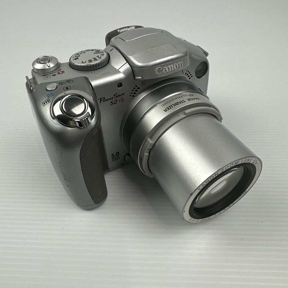 Canon PowerShot S2 IS 5MP Digital Camera w/12x Zoom For Parts - Image 3 of 4